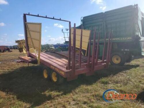 New Holland Stackliner 1037 Bale Wagon