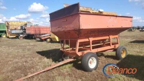 Harvest Flow Gravity Wagon