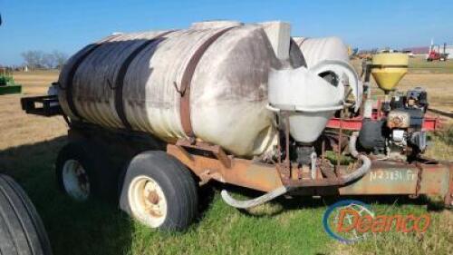 1000-gallon Water Tank on Trailer