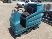 Tennant 7100 Floor Scrubber, s/n 7100-10524687 (Salvage)