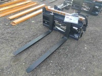 Unused 2024 Wolverine Hydraulic Adjustable Pallet Fork, s/n ZW-04134