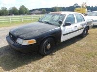 2007 Ford Crown Victoria, s/n 2FAFP71W57X162385: 4-door, 4.6L Gas Eng., Auto.