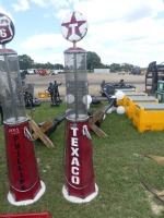 Metal Texaco Gas Pump Yard Art