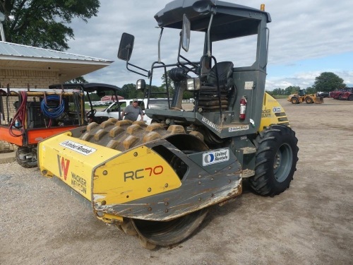 Wacker Neuson RC70 Vibratory Padfoot Compactor, s/n HAA00558L 4-post Canopy, Meter Shows 1973 hrs