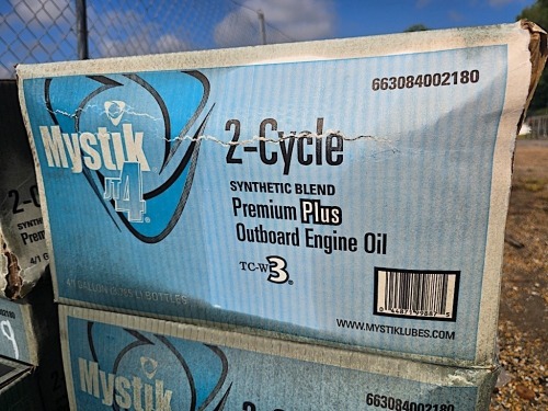 Case of (4) 1-gallons of 2-cycle Synthetic Oil