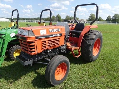 Kubota L4300F Tractor s/n not found: 2wd, Meter Shows 5399 hrs