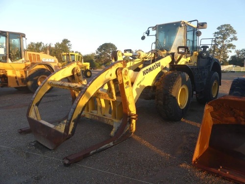 2018 Komatsu WA380-8 Rubber-tired Loader, s/n A74580: C/A, Wicker Forks w/ Top Clamp, 23.5R25 Tires, 13319 hrs