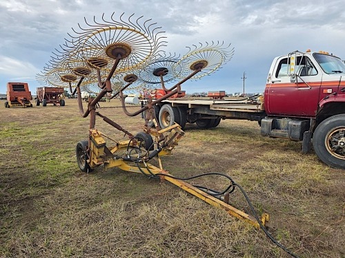 Hay Rake Caddy