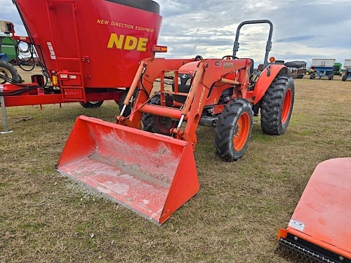 Kubota M5660 Tractor, s/n 52236: Rollbar, LA1154 Loader, PTO, Lift Arms, 1760 hrs