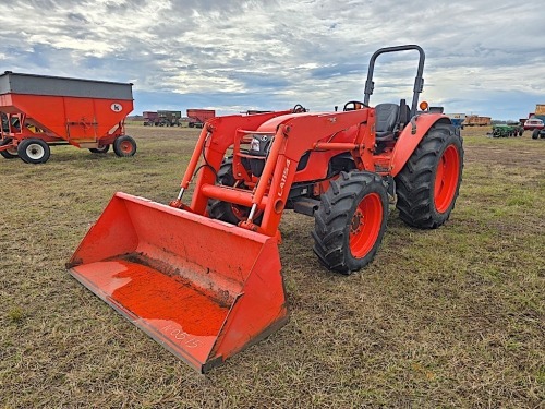 2020 Kubota M7060HD MFWD Tractor, s/n 82895: Kubota LA1154A Loader w/ Bkt., 1414 hrs