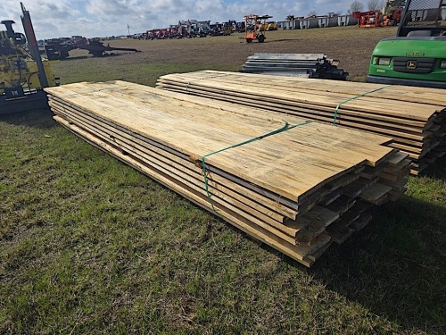 Approx. 50 pcs 1x10x16 Pine Rough Cut Lumber