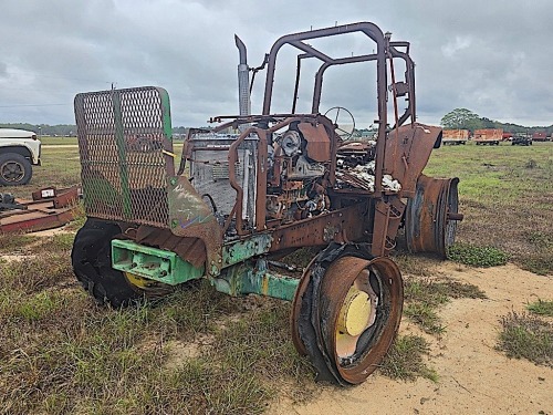 John Deere 7230 MFWD Tractor (Salvage): Burned