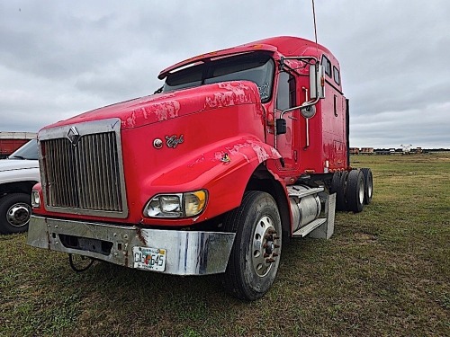 2006 International 9400i Truck Tractor, s/n 2HSCNAPR06C292010: T/A, Double Bunk Sleeper, Cummins Eng., Eaton Fuller 10-sp.