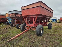 M & W 9N Gravity Flow Wagon: Double Door, Right Side Dump, Red