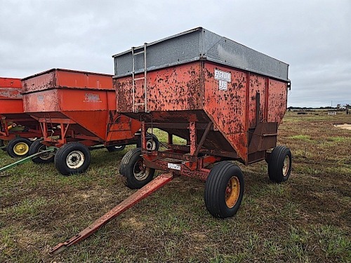 Ficklin 185 Gravity Flow Wagon: Left Side Dump, Red w/ Silver Top