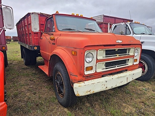 1969 Chevy C50, s/n CE539P800531: 4-sp Manual, No Brakes