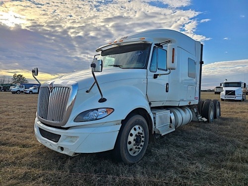 2015 International ProStar Plus Truck Tractor, s/n 3HS0JAPRS7N685645: 772K mi.