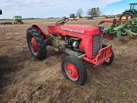 Massey Ferguson 25 Tractor, s/n 1101462: 1533 hrs