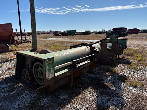 Loftness 4-row Cotton Shredder