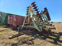 John Deere 230 25' Batwing Disc Harrow