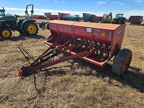 Massey Ferguson 33 Grain Drill