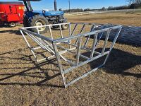 6x6 Hay Feeder