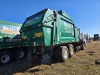 2015 Mack Garbage Truck, s/n 1M2AU14C9FM002359: Auto., Runs, Won't Build Air, 124K mi. - 10