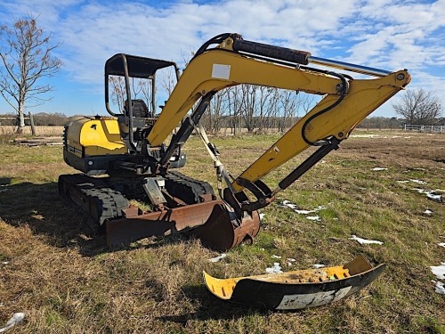 Vermeer CX254 Midi Excavator, s/n 43000135 (Salvage)