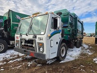 2015 Mack Garbage Truck, s/n 1M2AU14C4FM002351 (Inoperable)