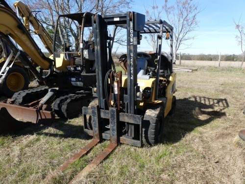 Cat Forklift, s/n AT14E01434 (Salvage)