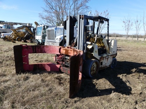 Hyster XL2 Forklift, s/n B024V02137A (Salvage) w/ Paper Clip Lift