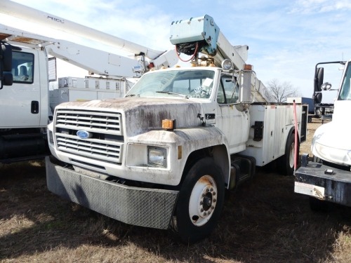 1994 Ford E700 Bucket Truck, s/n 1FDXK74C4RVA17630: 106K mi.