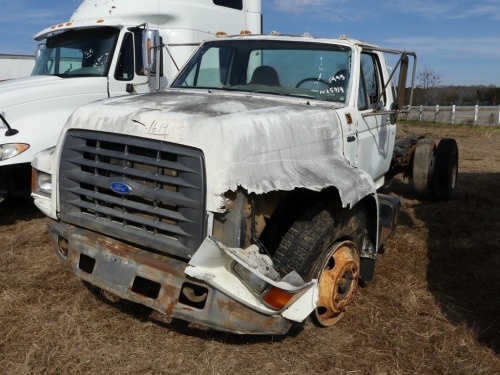 1995 Ford F800 Cab & Chassis, s/n 1FDNF80CXSVA38284 (Inoperable)