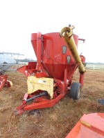 New Holland 335 Corn Crusher