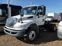 2009 International 4000 Truck Tractor, s/n 1HSMKAANS9H079117: Day Cab