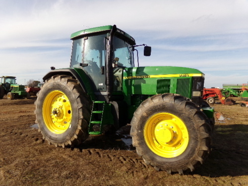 John Deere 7810 MFWD Tractor, s/n RW7810R021235