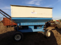 DMI Grain Trailer w/ Auger: Left Side Dump