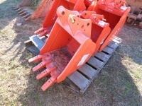 Kubota Mini Excavator Bucket, s/n B0029