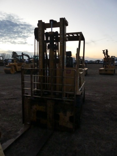 Cat V60B Forklift, s/n 9M1501: 1594 hrs