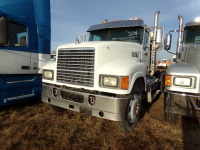 Mack Truck Tractor, s/n 1M1AN07Y80GM023692: Day Cab