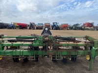 John Deere 6-row Stackfold Planters