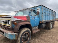 1977 C65 CHEV. HYDRAULIC DUMP GRAIN TRUCK - BLUE BILL OF SALE O N L Y ! ! 62,752 MILES