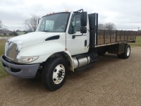 2012 International Durastar 4300 SBA Flatbed Truck, s/n 3HAMMAANXCL620461: S/A, Diesel Eng., Eaton Auto, 22' Bed, Wire Mesh Sides, 157K mi.