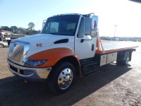 2005 International 4300 Rollback Truck, s/n 1HTMMAAM05H133351: S/A, Auto, Winch, 82K mi.