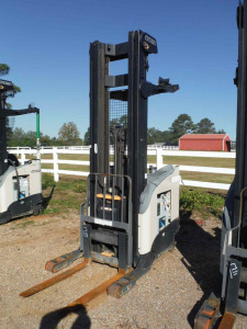 Crown S700 Order Picker Forklift, s/n 1A449341 (Salvage - Flood Damaged): 36V, Has Battery, No Charger, 3500 lb. Cap