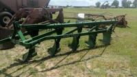 JOHN DEERE 5 ROW BOTTOM PLOW