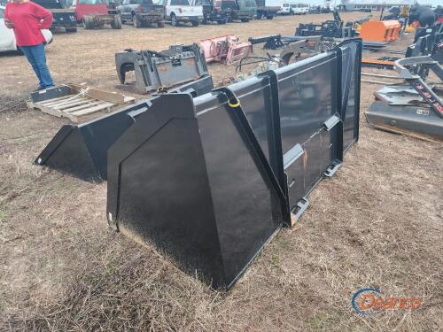 100 Quick Attach Bucket