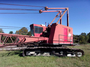 1984 Manitowoc 3900 Vicon Crawler Crane, s/n 391294 (Selling Offsite): 100-ton, 80' of Boom, Cummins 855 Eng., Located in Columbus, MS, Call 662-417-1426 for more info