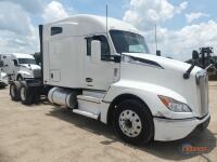2022 Kenworth T680 Truck Tractor, s/n 1XKYDP9XXNJ133645: T/A, 60IN High Top Sleeper, Paccar MX13 456hp Eng., Auto, 12.5K Front, 40K Rears, 483K mi.