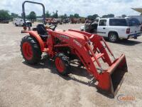 Kubota L2501D MFWD Tractor, s/n 80018: Kubota LA525 Loader w/ Bkt., Hour Meter not Correct